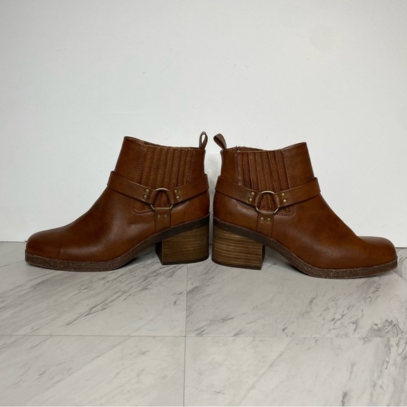 New! BOC Lowri Brown Faux Leather Stirrup Bootie 10M - Picture 7 of 14